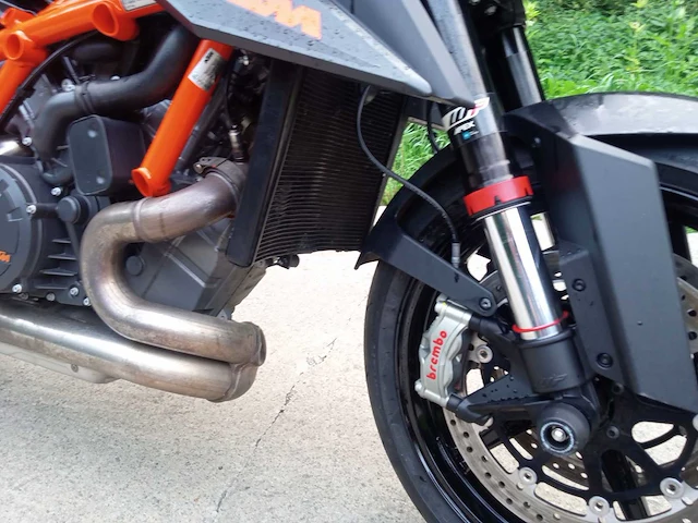 Ktm - super duke 1290 r - motorcycle - afbeelding 5 van  13