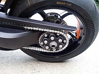 Ktm - super duke 1290 r - motorcycle - afbeelding 8 van  13