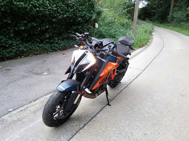 Ktm - superduke r - motorfiets - afbeelding 7 van  13