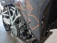 Ktm 950 supermoto - afbeelding 4 van  12