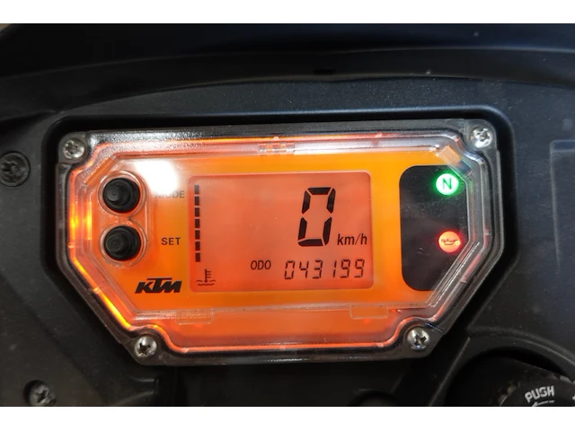 Ktm 950 supermoto - afbeelding 10 van  12