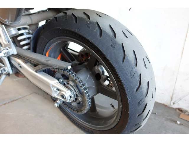 Ktm 950 supermoto - afbeelding 12 van  12