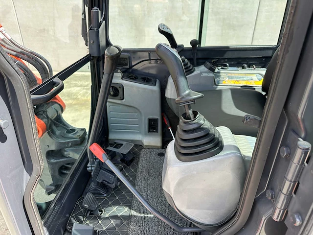 Kubota - 2012 - kx155-3 - midigraafmachine - afbeelding 24 van  38