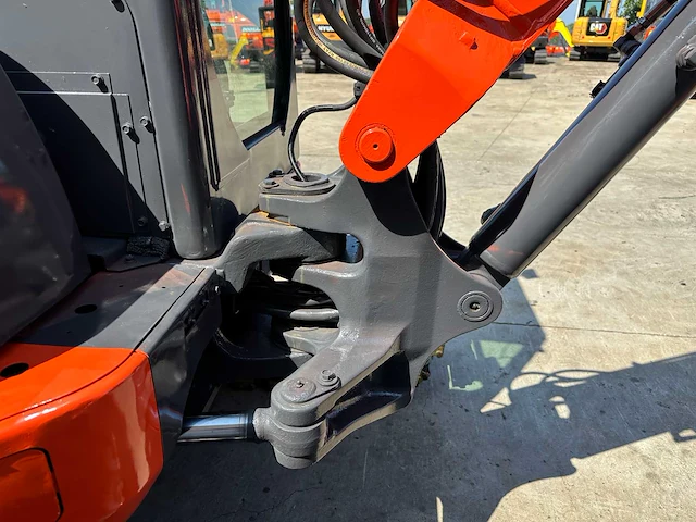 Kubota - 2013 - kx155-3 - midigraafmachine - afbeelding 9 van  37