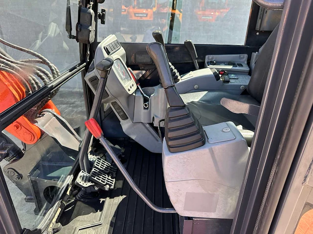 Kubota - 2014 - kx155-5 - midigraafmachine - afbeelding 28 van  43