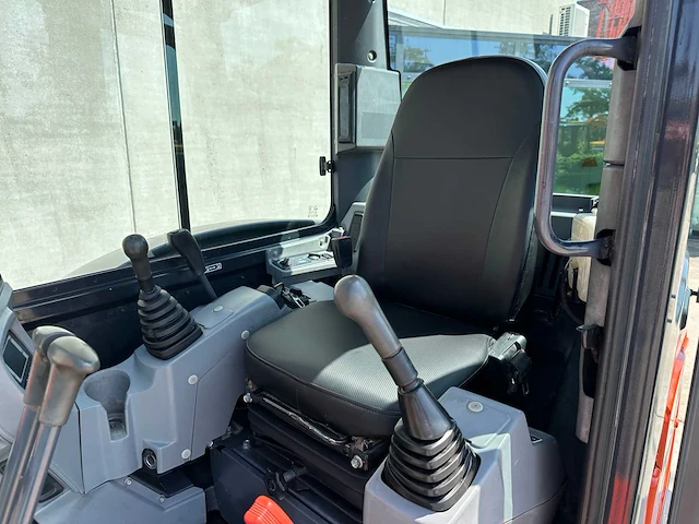 Kubota - 2014 - kx165-5 - midigraafmachine - afbeelding 30 van  46