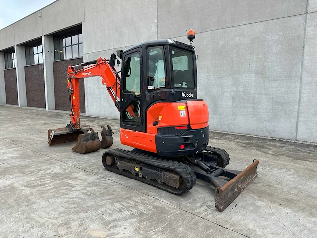 Kubota - 2018 - u36-4 - minigraafmachine - afbeelding 43 van  46