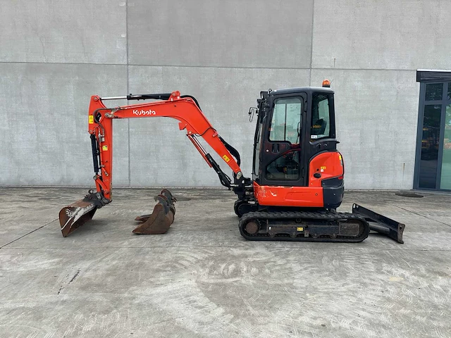 Kubota - 2018 - u36-4 - minigraafmachine - afbeelding 44 van  46
