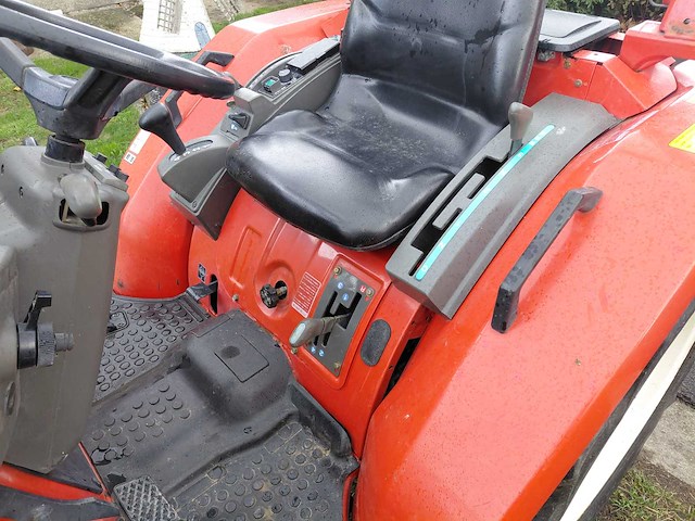 Kubota af 326 minitractor - afbeelding 11 van  13