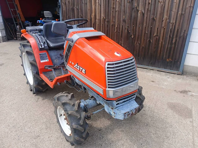 Kubota aste a17 minitractor 4wd - afbeelding 3 van  6
