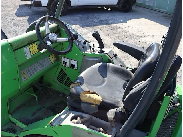 Kubota avant 640tdl - afbeelding 14 van  17