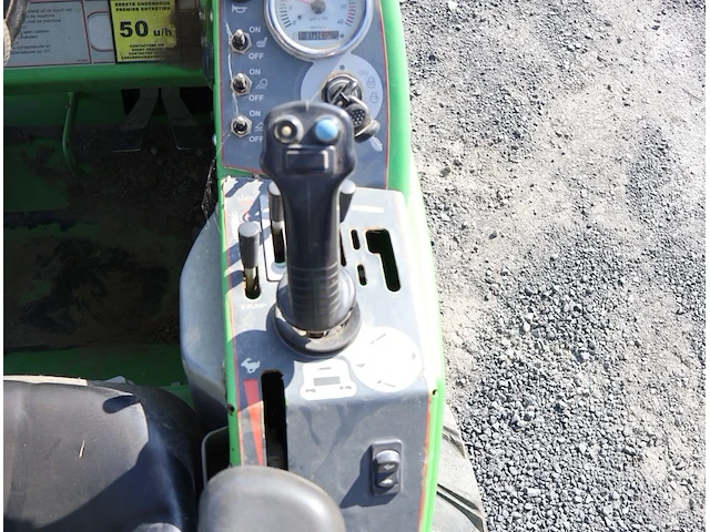 Kubota avant 640tdl - afbeelding 16 van  17