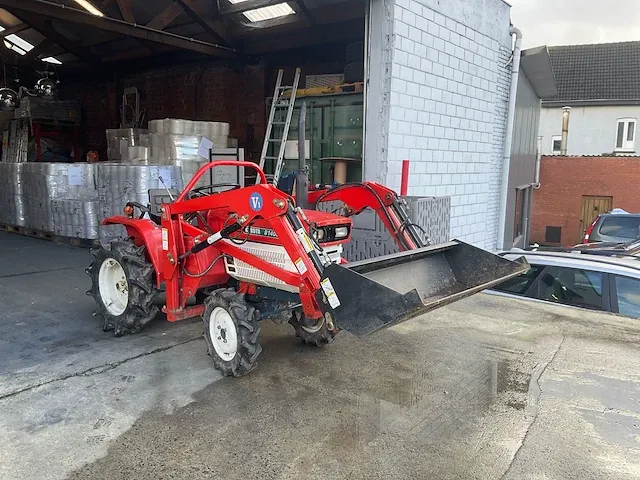 Kubota b1400d minitractor - afbeelding 1 van  12