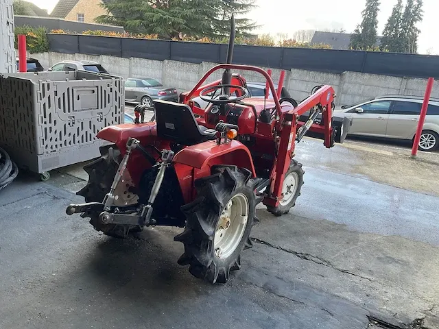 Kubota b1400d minitractor - afbeelding 6 van  12