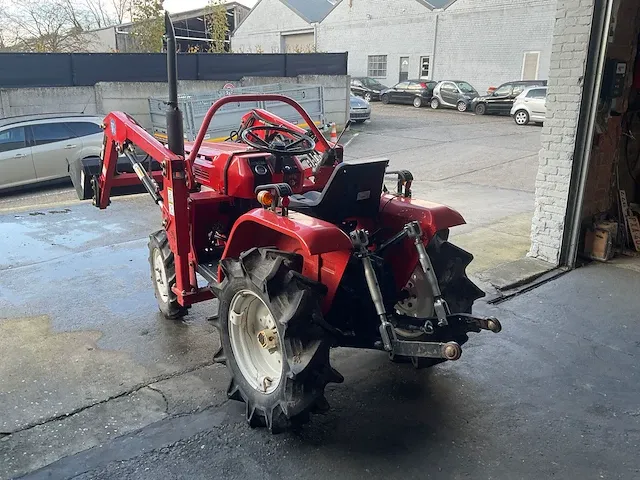 Kubota b1400d minitractor - afbeelding 7 van  12