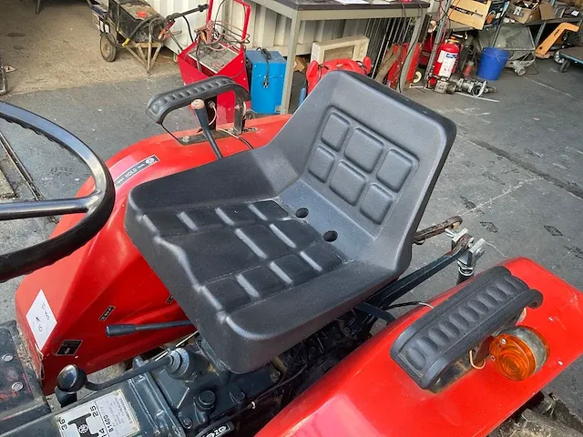 Kubota b1400d minitractor - afbeelding 9 van  12