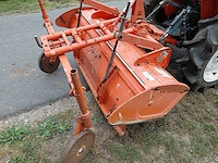 Kubota b17 vierwielaangedreven minitractor met grondfrees - afbeelding 9 van  20