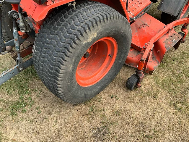 Kubota b1750 hst minitractor - afbeelding 10 van  30