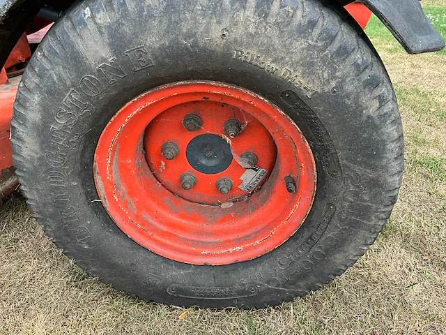 Kubota b1750 hst minitractor - afbeelding 17 van  30