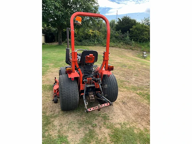 Kubota b1750 hst minitractor - afbeelding 25 van  30