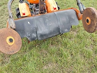 Kubota b6000 vierwielaangedreven minitractor met grondfrees - afbeelding 6 van  16