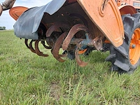 Kubota b6000 vierwielaangedreven minitractor met grondfrees - afbeelding 8 van  16