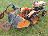 Kubota b6000 vierwielaangedreven minitractor met grondfrees - afbeelding 11 van  16