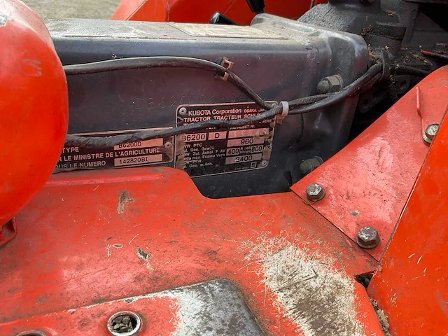 Kubota b6200 minitractor - afbeelding 8 van  24