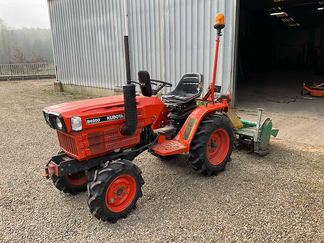 Kubota b6200 minitractor - afbeelding 1 van  24