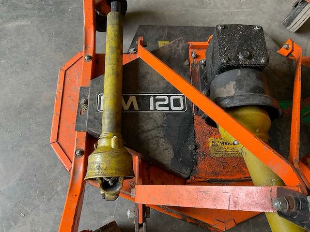 Kubota b6200 minitractor - afbeelding 15 van  24