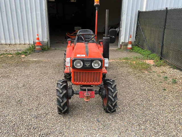 Kubota b6200 minitractor - afbeelding 24 van  24