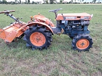 Kubota b7000 minitractor met grondfrees - afbeelding 11 van  17
