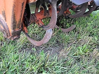 Kubota b7001 vierwielaangedreven minitractor met grondfrees - afbeelding 11 van  19