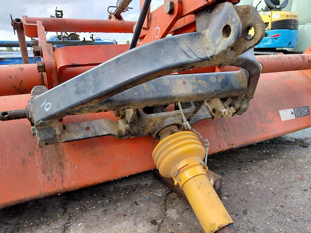 Kubota bh20tk grondfrees - afbeelding 7 van  11