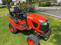 Kubota bx261 micro hydrostatische tractor - afbeelding 23 van  24