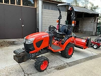 Kubota bx261 minitractor 4x4 met frees en klepelmaaier - afbeelding 1 van  30