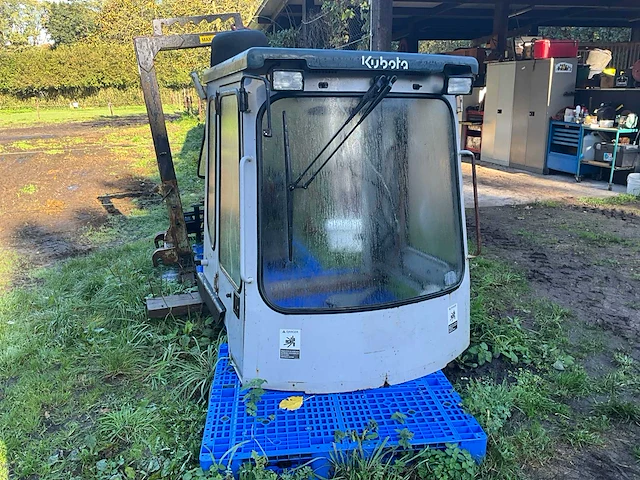 Kubota cabine - afbeelding 3 van  10