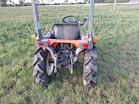 Kubota gb170 vierwielaangedreven minitractor - afbeelding 8 van  13