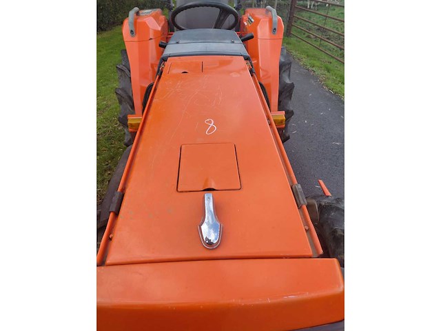 Kubota gl 200 minitractor - afbeelding 10 van  14