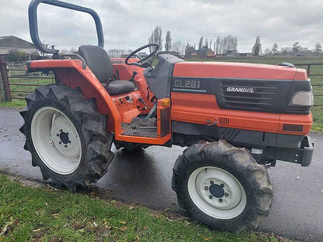 Kubota gl281 minitractor - afbeelding 13 van  18