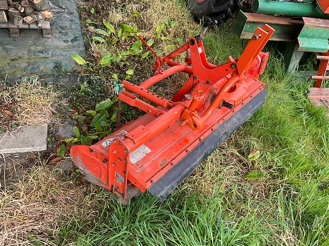 Kubota grondfrees - afbeelding 8 van  14