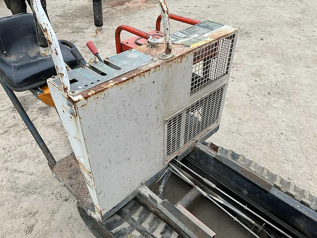 Kubota kc51 mini dumper - afbeelding 24 van  30