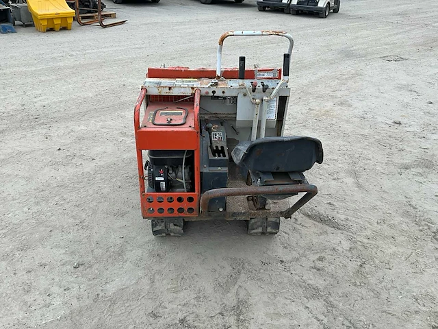 Kubota kc51 mini dumper - afbeelding 25 van  30