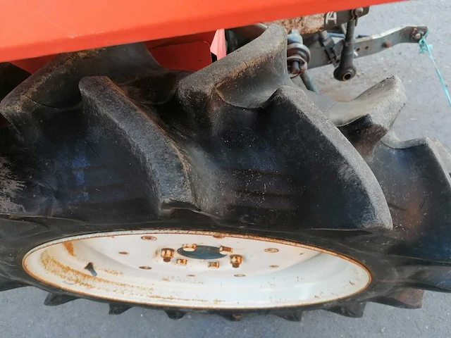 Kubota l1-18 minitractor - afbeelding 5 van  14