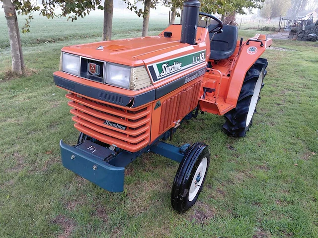 Kubota l1-18 minitractor - afbeelding 1 van  14