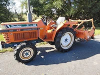 Kubota l1-18 vierwielaangedreven minitractor met grondfrees - afbeelding 1 van  18