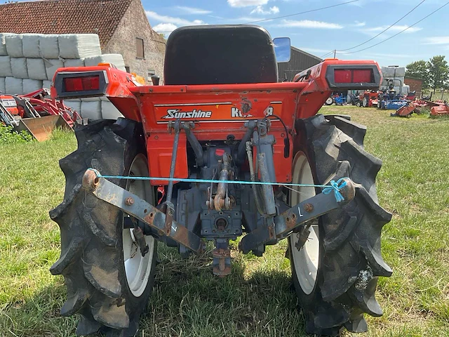 Kubota l1-195 minitractor - afbeelding 17 van  20
