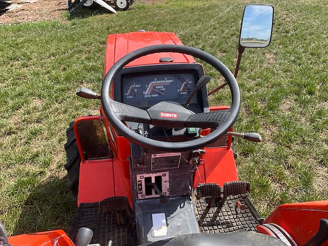 Kubota l1-195 minitractor - afbeelding 5 van  20