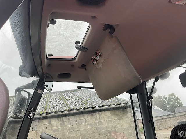 Kubota m7131 4wd landbouw tractor - afbeelding 7 van  32