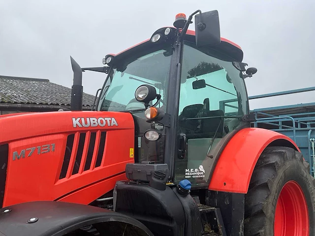 Kubota m7131 4wd landbouw tractor - afbeelding 8 van  32